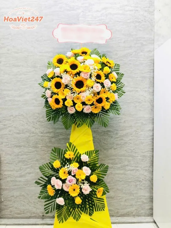 kệ hoa mừng khai trương tông vàng Bắc Giang