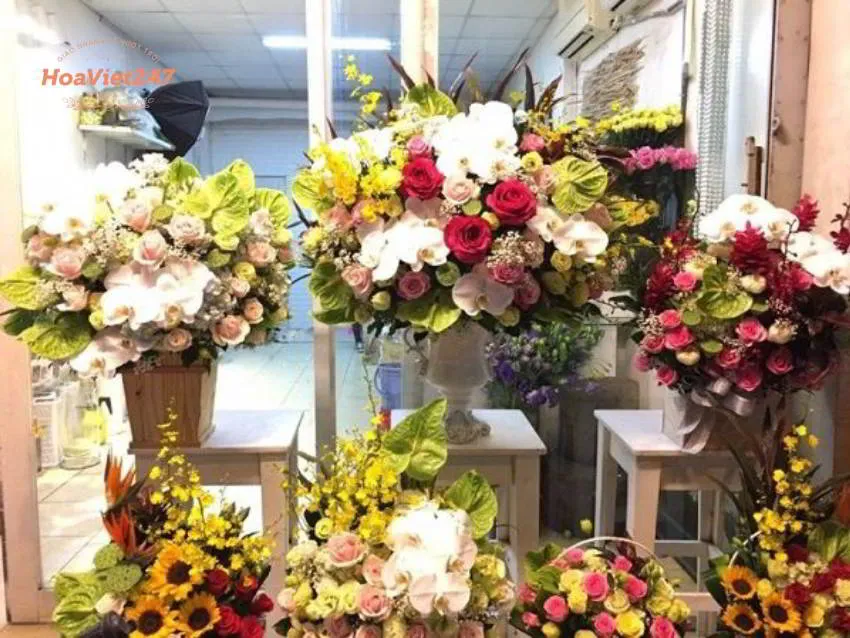 cửa hàng shop hoa tươi quận 11 bán đa dạng bó hoa tươi