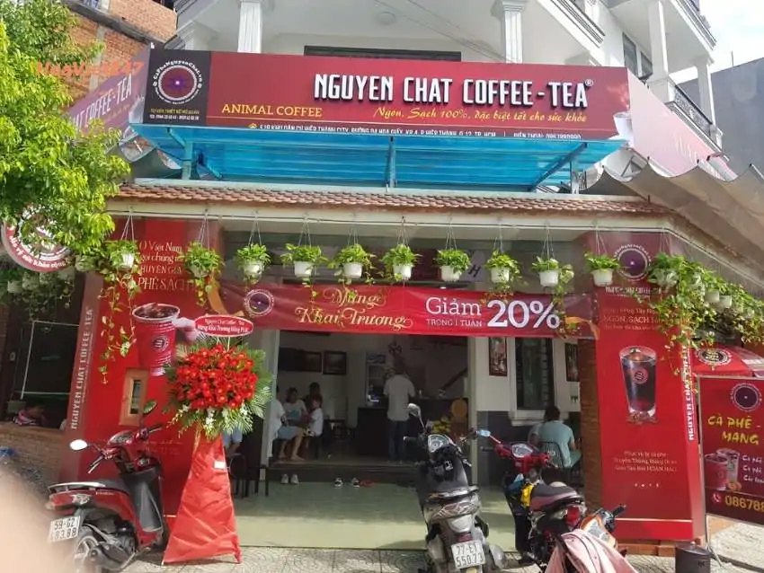 kệ hoa mừng khai trương tông đỏ cho quán cafe