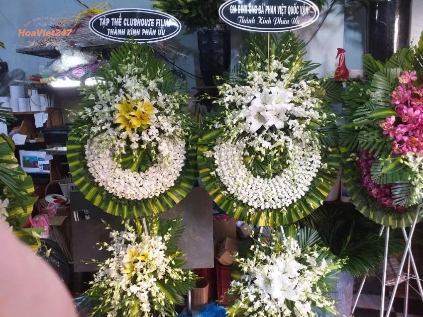 kệ hoa tang lễ tại shop hoa lạng sơn