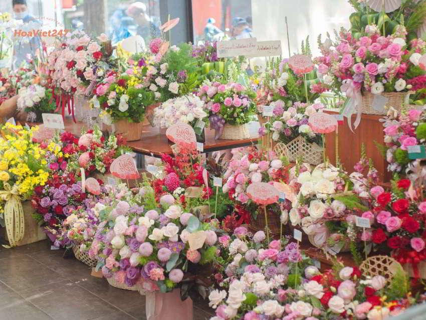 tiệm shop hoa tươi tân phú