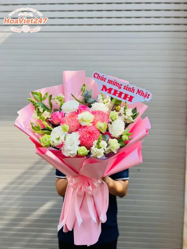 bó hoa sinh nhật của tiệm hoa cầu giấy