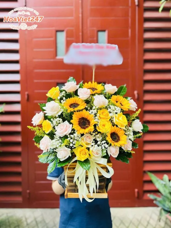 giỏ hoa hướng dương tặng ngày 20-10