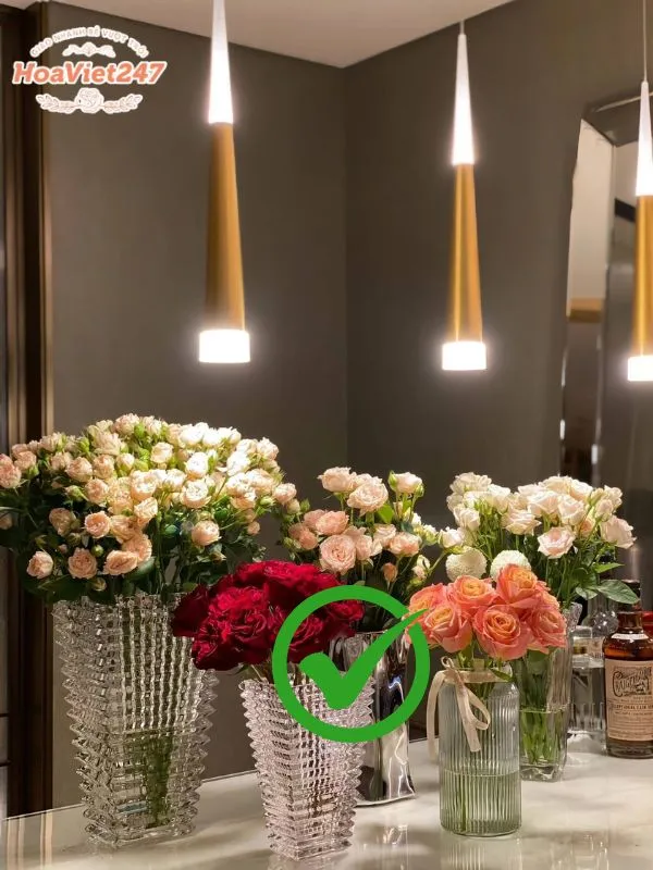 vệ sinh bình cắm hoa để giữ hoa tươi lâu 